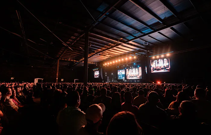 Ricardo Arjona — Presidante Tour Venue