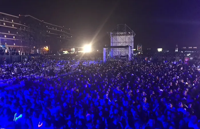 Ricardo Arjona — Vista Aérea Cayalá 100K