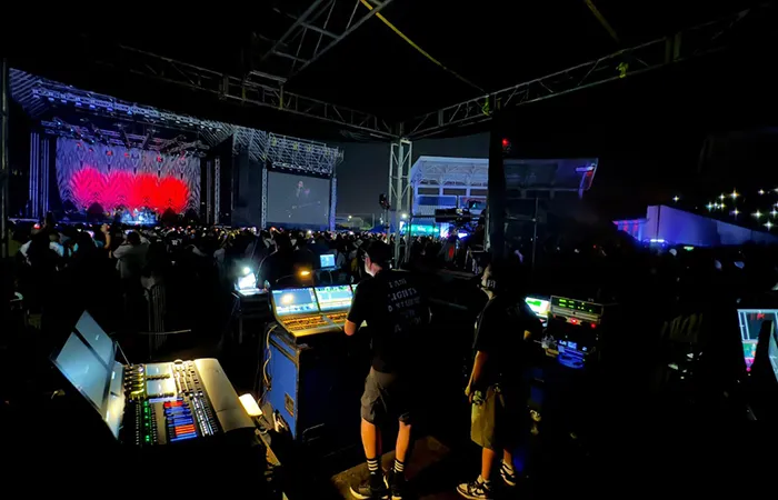 Concierto en Venue Indoor